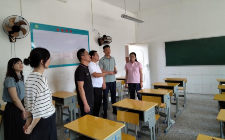“科技创新实验室”项目实地调研会简报663.png